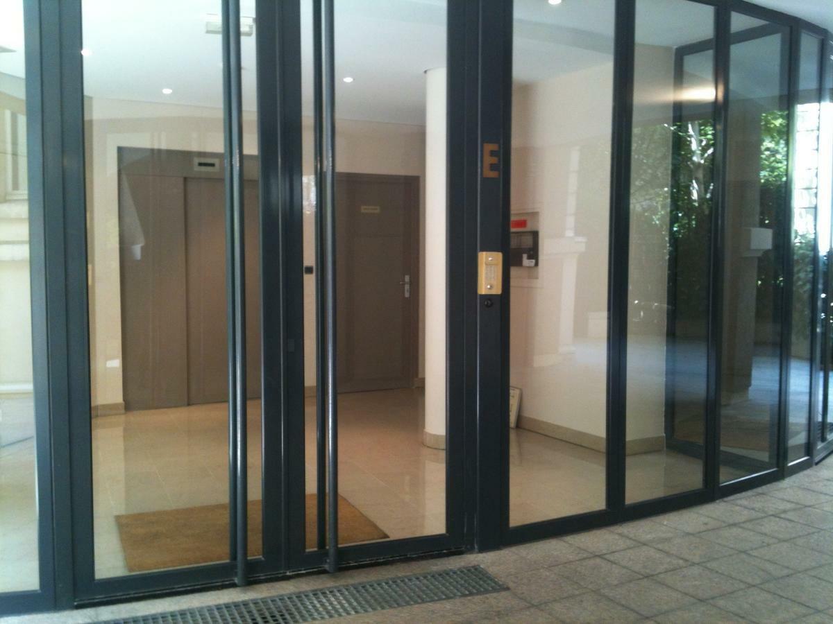 פריז 52 Clichy Bed & Breakfast - Chambre D'Hotes מראה חיצוני תמונה